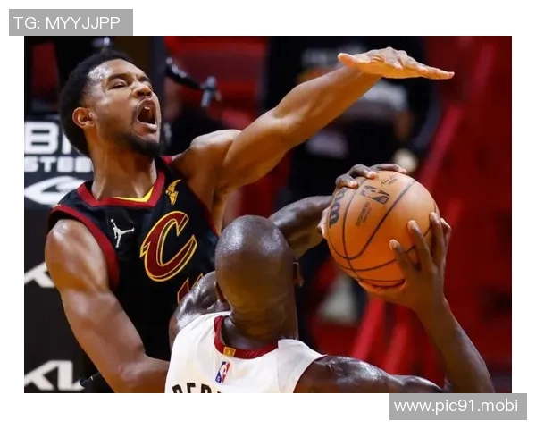 弹无虚发！乐福三节三分3中3拿到13分6板 罚球4中4